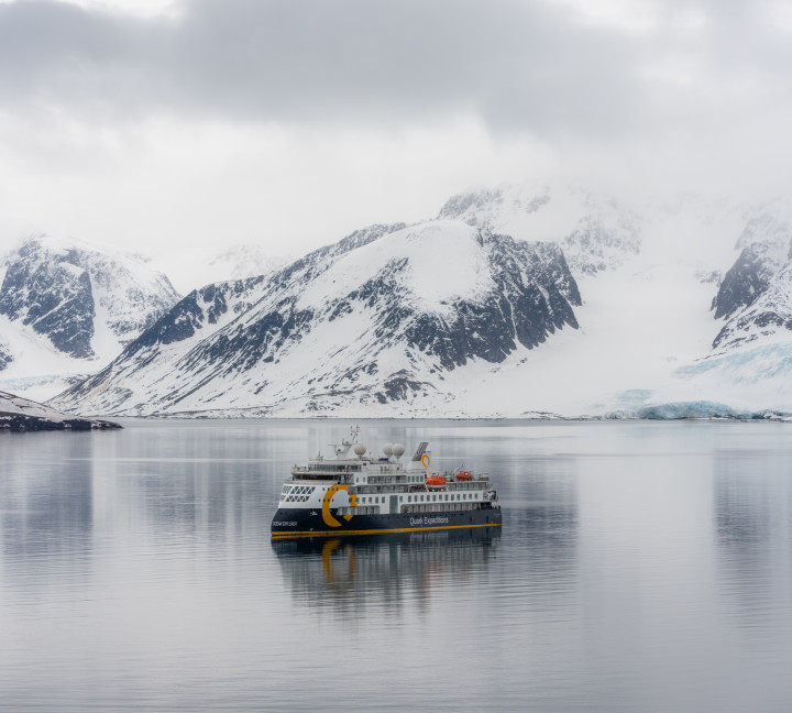 Svalbard in Spring: Sea Ice, Pristine Snow and Wildlife
