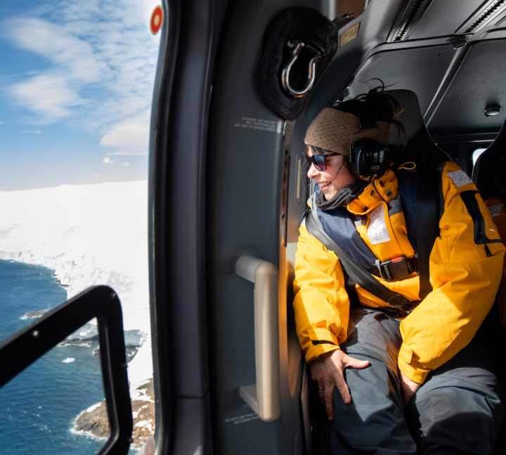 Snow Hill to the Peninsula: Shackleton’s Emperors