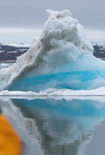 Raise a Glass and Stay Connected: Free Wi-Fi and Alcohol on Our Expedition Cruise Ships