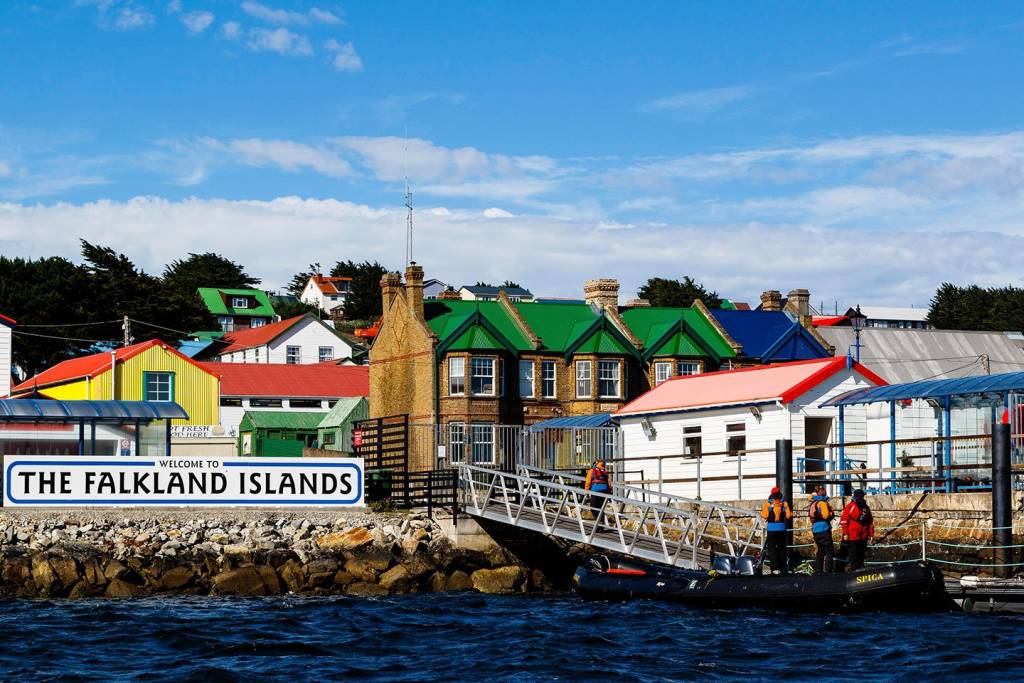 Falkland Islands Tourism: A Guide to Visiting the Falkland Islands