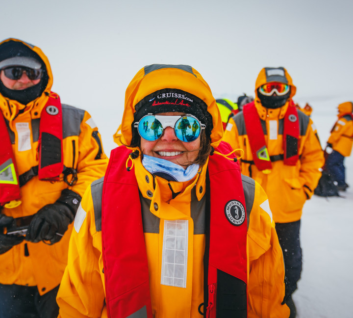 Snow Hill to the Peninsula: Shackleton’s Emperors